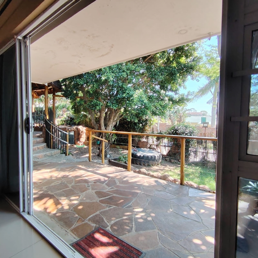 6 Bedroom Property for Sale in Haven Hills Eastern Cape